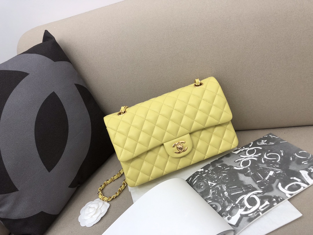 Medium Classic Flap Lambskin Bag AO1112 Yellow/Gold